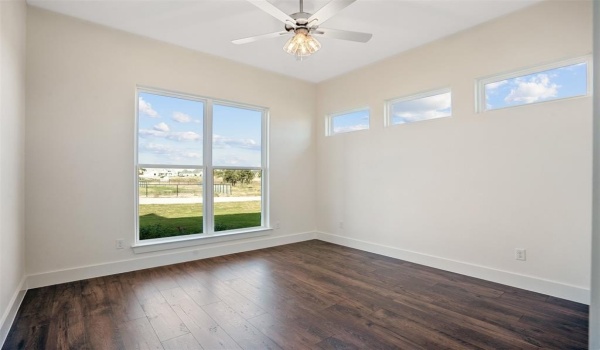 615 Gatlin Pass, Azle, TX 76020, 3 Bedrooms Bedrooms, ,2 BathroomsBathrooms,Residential,For Sale,615 Gatlin Pass,20794147