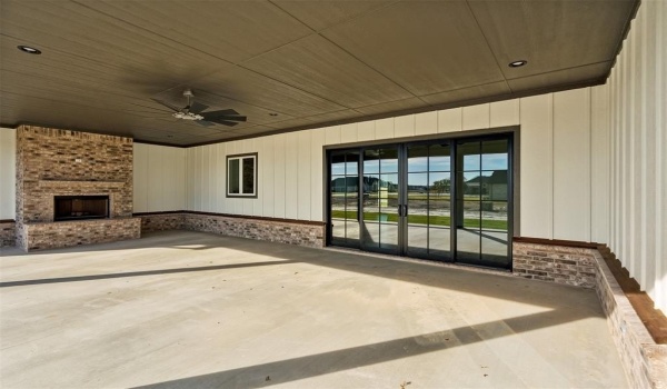 615 Gatlin Pass, Azle, TX 76020, 3 Bedrooms Bedrooms, ,2 BathroomsBathrooms,Residential,For Sale,615 Gatlin Pass,20794147