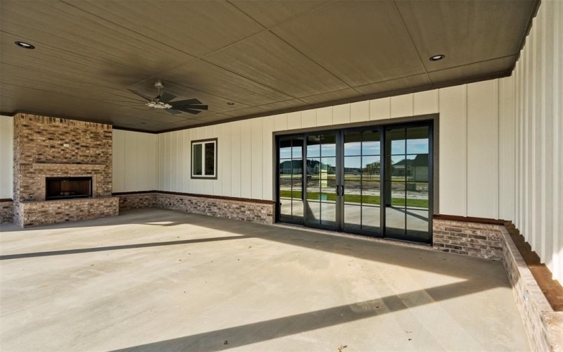 615 Gatlin Pass, Azle, TX 76020, 3 Bedrooms Bedrooms, ,2 BathroomsBathrooms,Residential,For Sale,615 Gatlin Pass,20794147