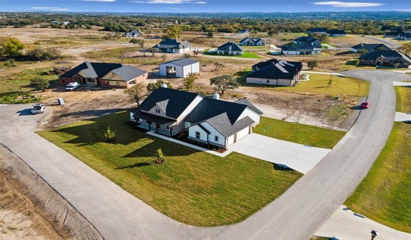 615 Gatlin Pass, Azle, TX 76020, 3 Bedrooms Bedrooms, ,2 BathroomsBathrooms,Residential,For Sale,615 Gatlin Pass,20794147
