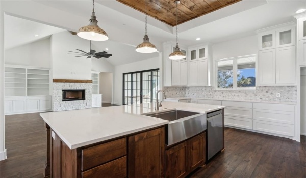 615 Gatlin Pass, Azle, TX 76020, 3 Bedrooms Bedrooms, ,2 BathroomsBathrooms,Residential,For Sale,615 Gatlin Pass,20794147