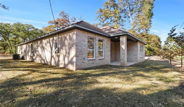 6143 Inca Drive, Enchanted Oaks, TX 75156, 4 Bedrooms Bedrooms, ,2 BathroomsBathrooms,Residential,For Sale,6143 Inca Drive,20789214