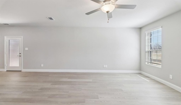 2636 Big Bend Mews, Corinth, TX 76209, 3 Bedrooms Bedrooms, ,2 BathroomsBathrooms,Residential,For Sale,2636 Big Bend Mews,20794207