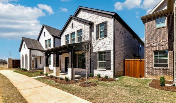 2636 Big Bend Mews, Corinth, TX 76209, 3 Bedrooms Bedrooms, ,2 BathroomsBathrooms,Residential,For Sale,2636 Big Bend Mews,20794207