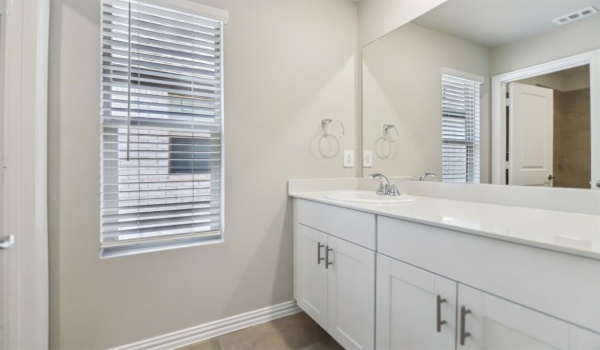 2636 Big Bend Mews, Corinth, TX 76209, 3 Bedrooms Bedrooms, ,2 BathroomsBathrooms,Residential,For Sale,2636 Big Bend Mews,20794207