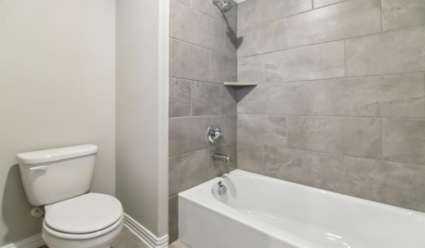 2636 Big Bend Mews, Corinth, TX 76209, 3 Bedrooms Bedrooms, ,2 BathroomsBathrooms,Residential,For Sale,2636 Big Bend Mews,20794207