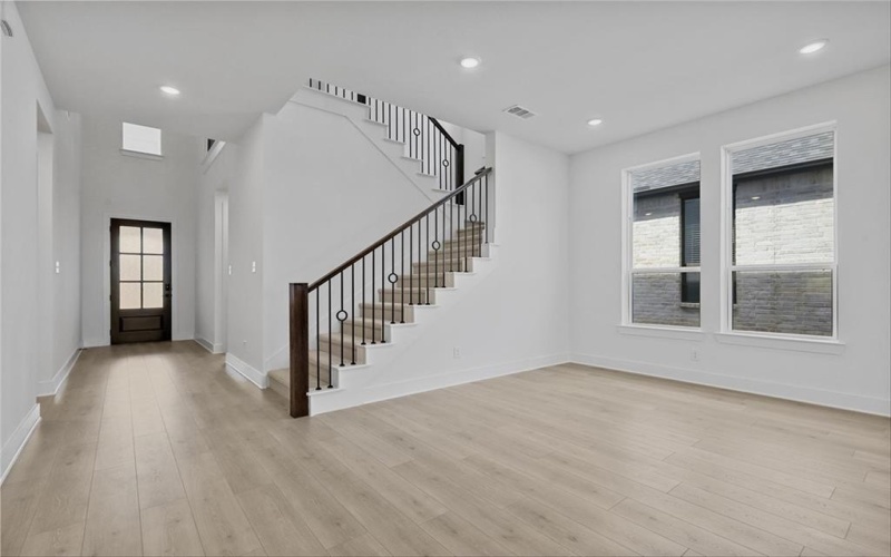 16444 Hemlock Tree Drive, Fort Worth, TX 76247, 4 Bedrooms Bedrooms, ,5 BathroomsBathrooms,Residential,For Sale,16444 Hemlock Tree Drive,20789493