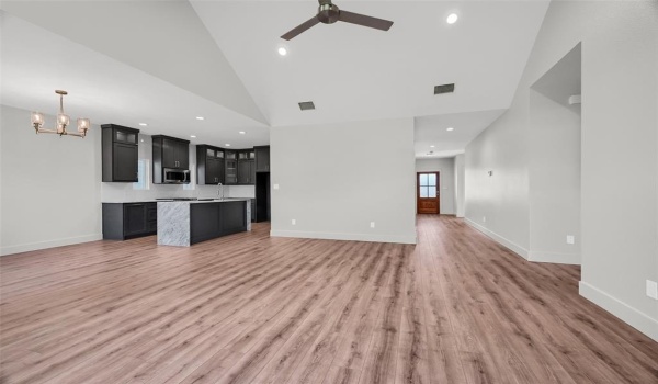 4804 Dry Creek Road, Sherman, TX 75092, 3 Bedrooms Bedrooms, ,2 BathroomsBathrooms,Residential,For Sale,4804 Dry Creek Road,20789553