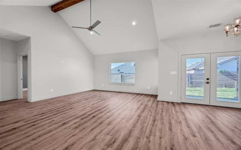 4804 Dry Creek Road, Sherman, TX 75092, 3 Bedrooms Bedrooms, ,2 BathroomsBathrooms,Residential,For Sale,4804 Dry Creek Road,20789553