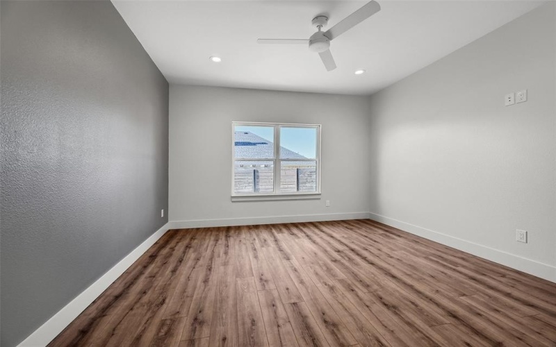 4804 Dry Creek Road, Sherman, TX 75092, 3 Bedrooms Bedrooms, ,2 BathroomsBathrooms,Residential,For Sale,4804 Dry Creek Road,20789553