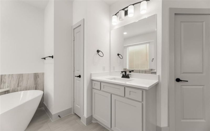 3726 Milwaukee Avenue, Midlothian, TX 76065, 5 Bedrooms Bedrooms, ,5 BathroomsBathrooms,Residential,For Sale,3726 Milwaukee Avenue,20794311