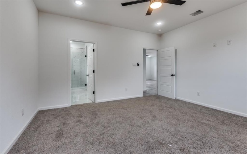 5610 Black Pine Circle, Granbury, TX 76048, 3 Bedrooms Bedrooms, ,2 BathroomsBathrooms,Residential,For Sale,5610 Black Pine Circle,20794562