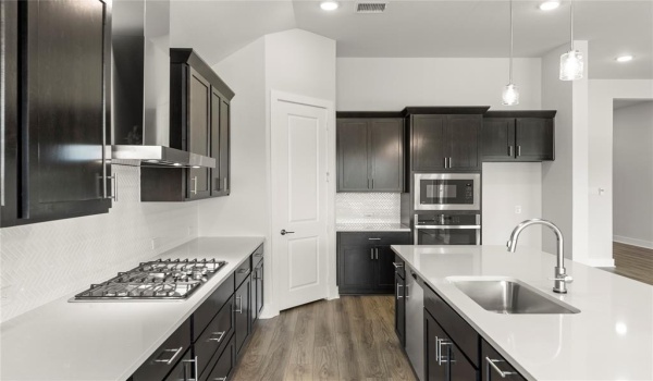 4115 Olmsted Drive, Rockwall, TX 75032, 3 Bedrooms Bedrooms, ,2 BathroomsBathrooms,Residential,For Sale,4115 Olmsted Drive,20794604