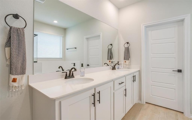 333 Pasture Drive, Midlothian, TX 76065, 4 Habitaciones Habitaciones , ,2 BañosBaños,Residential,En Venta,333 Pasture Drive,20790164