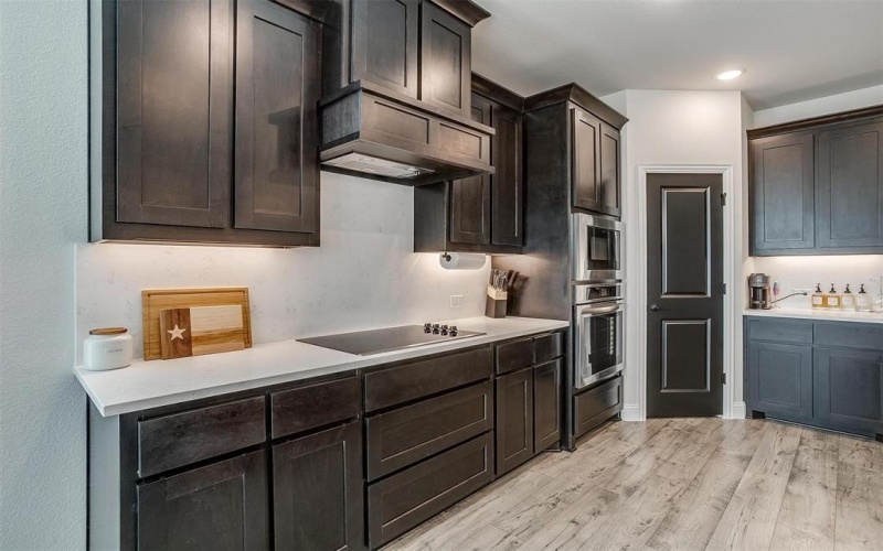 5214 Rowlan Row, Midlothian, TX 76065, 4 Bedrooms Bedrooms, ,2 BathroomsBathrooms,Residential,For Sale,5214 Rowlan Row,20790192