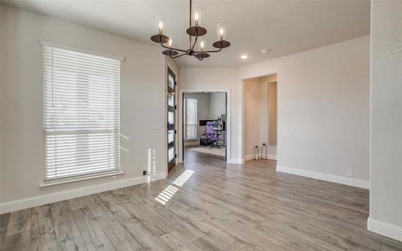 5214 Rowlan Row, Midlothian, TX 76065, 4 Bedrooms Bedrooms, ,2 BathroomsBathrooms,Residential,For Sale,5214 Rowlan Row,20790192