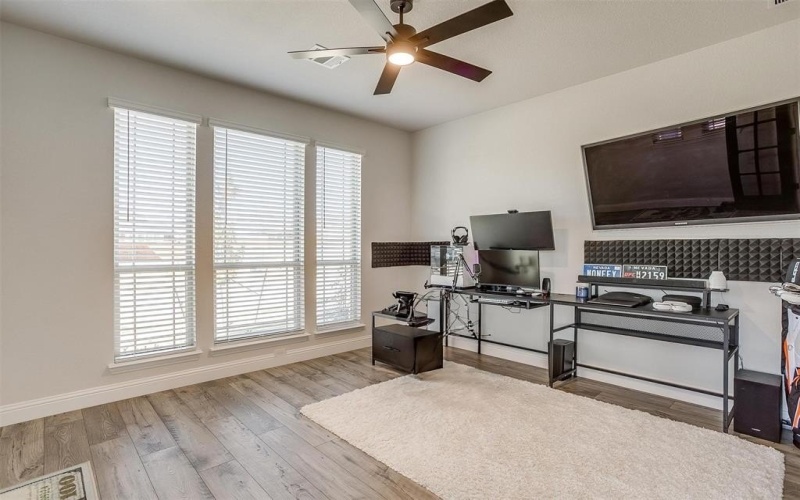 5214 Rowlan Row, Midlothian, TX 76065, 4 Bedrooms Bedrooms, ,2 BathroomsBathrooms,Residential,For Sale,5214 Rowlan Row,20790192