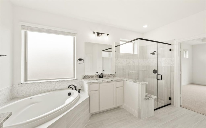 2606 Bear Trail, Mansfield, TX 76063, 5 Habitaciones Habitaciones , ,5 BañosBaños,Residential,En Venta,2606 Bear Trail,20790392
