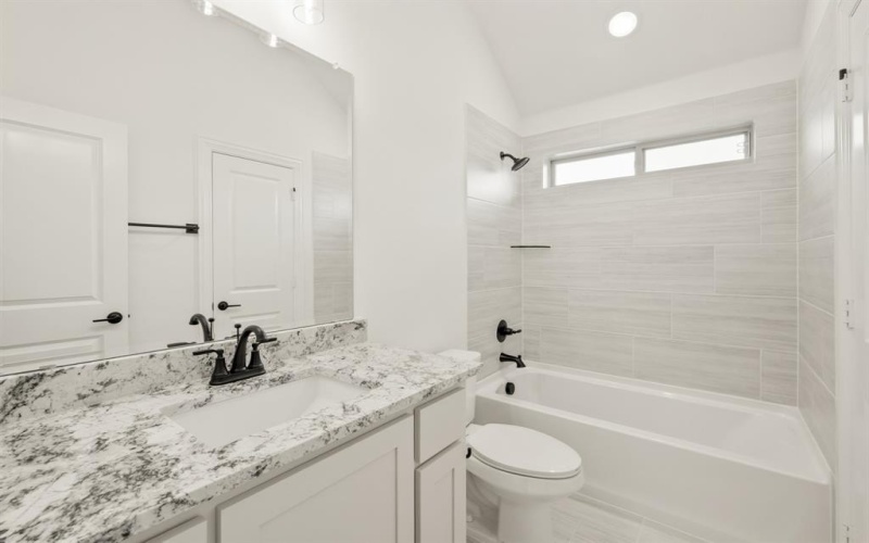 2606 Bear Trail, Mansfield, TX 76063, 5 Habitaciones Habitaciones , ,5 BañosBaños,Residential,En Venta,2606 Bear Trail,20790392