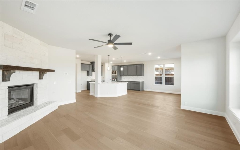 145 Fireberry Drive, Glenn Heights, TX 75154, 5 Habitaciones Habitaciones , ,5 BañosBaños,Residential,En Venta,145 Fireberry Drive,20794866