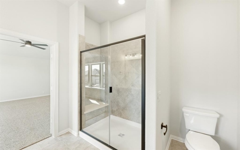 145 Fireberry Drive, Glenn Heights, TX 75154, 5 Habitaciones Habitaciones , ,5 BañosBaños,Residential,En Venta,145 Fireberry Drive,20794866
