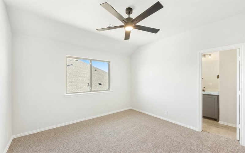 145 Fireberry Drive, Glenn Heights, TX 75154, 5 Habitaciones Habitaciones , ,5 BañosBaños,Residential,En Venta,145 Fireberry Drive,20794866