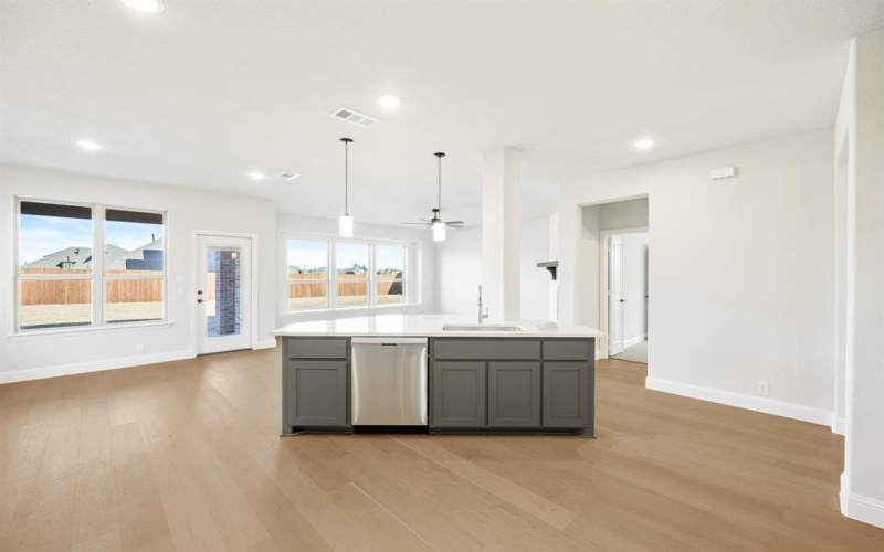 145 Fireberry Drive, Glenn Heights, TX 75154, 5 Habitaciones Habitaciones , ,5 BañosBaños,Residential,En Venta,145 Fireberry Drive,20794866