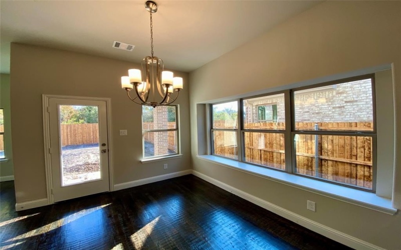 335 Cherbury Lane, Greenville, TX 75401, 4 Habitaciones Habitaciones , ,3 BañosBaños,Residential,En Venta,335 Cherbury Lane,20794928