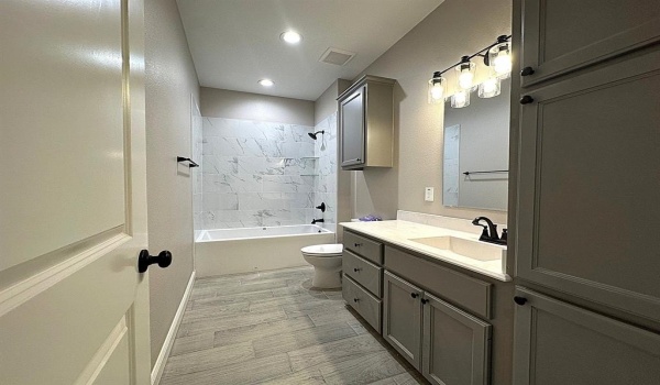 1734 Stargazer Court, Denison, TX 75020, 3 Bedrooms Bedrooms, ,2 BathroomsBathrooms,Residential,For Sale,1734 Stargazer Court,20795005