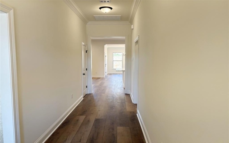 650 HILLTOP Circle, Shreveport, LA 71107, 3 Bedrooms Bedrooms, ,2 BathroomsBathrooms,Residential,For Sale,650 HILLTOP Circle,20795148