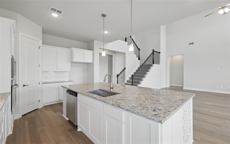 456 Shadowfax Drive, Aledo, TX 76008, 5 Bedrooms Bedrooms, ,3 BathroomsBathrooms,Residential,For Sale,456 Shadowfax Drive,20790650