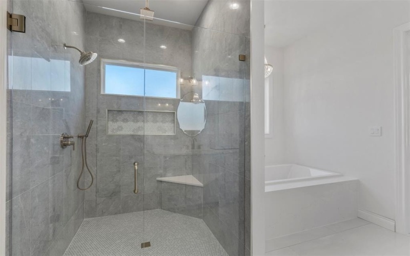 305 Glade Valley Road, Azle, TX 76020, 4 Bedrooms Bedrooms, ,2 BathroomsBathrooms,Residential,For Sale,305 Glade Valley Road,20791007