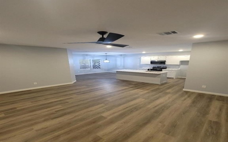 1313 E Powell Avenue, Fort Worth, TX 76104, 3 Bedrooms Bedrooms, ,2 BathroomsBathrooms,Residential,For Sale,1313 E Powell Avenue,20795329