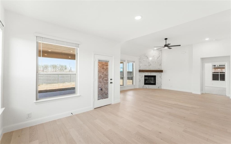 7428 Crosstimbers Drive, Little Elm, TX 76227, 4 Bedrooms Bedrooms, ,3 BathroomsBathrooms,Residential,For Sale,7428 Crosstimbers Drive,20795457