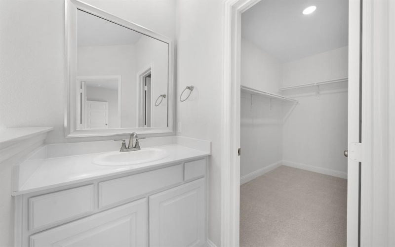 10220 Edgewood, Greenville, TX 75402, 4 Bedrooms Bedrooms, ,2 BathroomsBathrooms,Residential,For Sale,10220 Edgewood,20791277