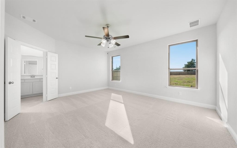 10220 Edgewood, Greenville, TX 75402, 4 Bedrooms Bedrooms, ,2 BathroomsBathrooms,Residential,For Sale,10220 Edgewood,20791277