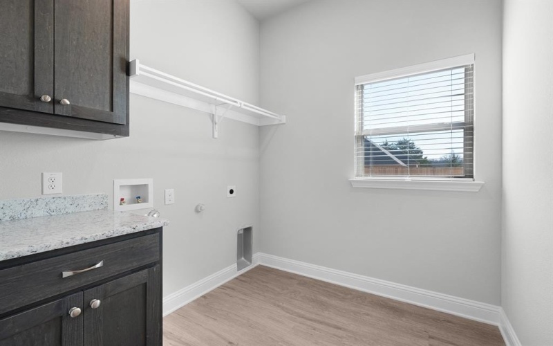 10210 Edgewood, Greenville, TX 75402, 3 Bedrooms Bedrooms, ,2 BathroomsBathrooms,Residential,For Sale,10210 Edgewood,20791354