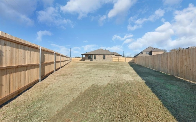 10210 Edgewood, Greenville, TX 75402, 3 Bedrooms Bedrooms, ,2 BathroomsBathrooms,Residential,For Sale,10210 Edgewood,20791354