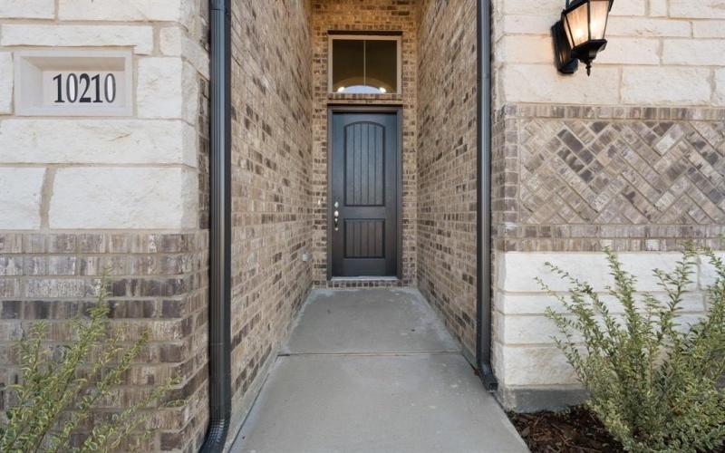 10210 Edgewood, Greenville, TX 75402, 3 Bedrooms Bedrooms, ,2 BathroomsBathrooms,Residential,For Sale,10210 Edgewood,20791354