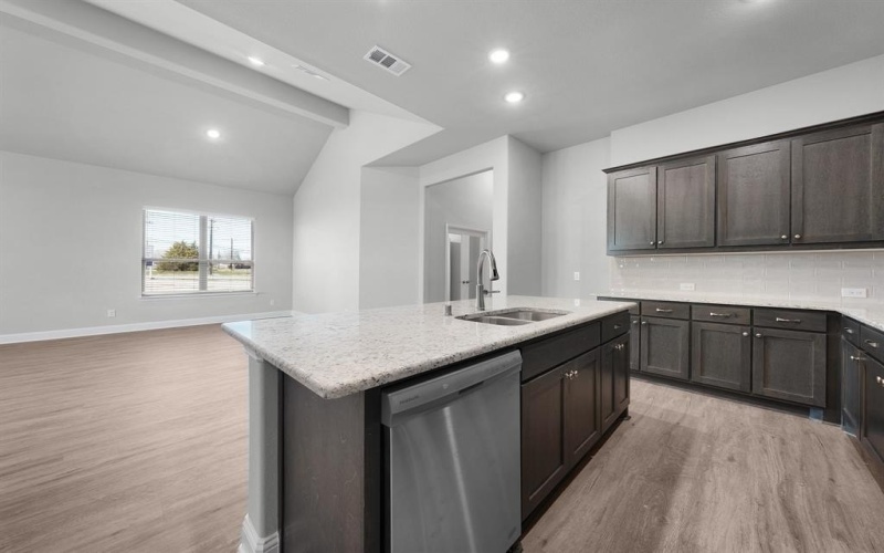 10210 Edgewood, Greenville, TX 75402, 3 Bedrooms Bedrooms, ,2 BathroomsBathrooms,Residential,For Sale,10210 Edgewood,20791354