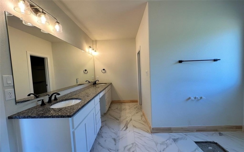 692 CR 1560, Chico, TX 76431, 3 Habitaciones Habitaciones , ,2 BañosBaños,Residential,En Venta,692 CR 1560,20795595