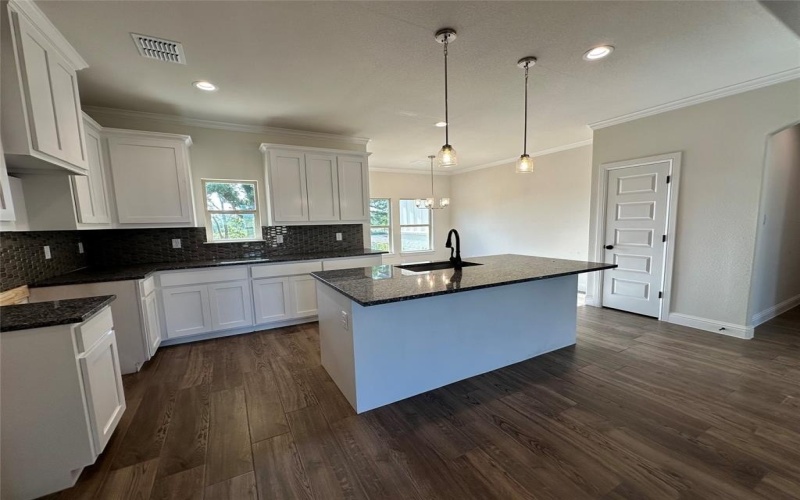 692 CR 1560, Chico, TX 76431, 3 Habitaciones Habitaciones , ,2 BañosBaños,Residential,En Venta,692 CR 1560,20795595