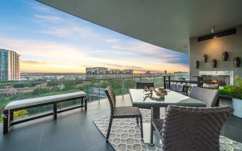 3130 N Harwood Street #1401, Dallas, TX 75201, 3 Bedrooms Bedrooms, ,3 BathroomsBathrooms,Residential,For Sale,3130 N Harwood Street,20795625