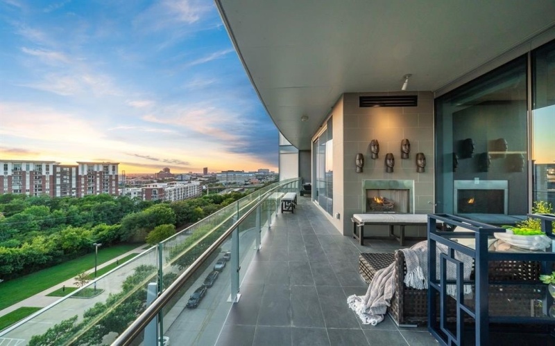 3130 N Harwood Street #1401, Dallas, TX 75201, 3 Bedrooms Bedrooms, ,3 BathroomsBathrooms,Residential,For Sale,3130 N Harwood Street,20795625