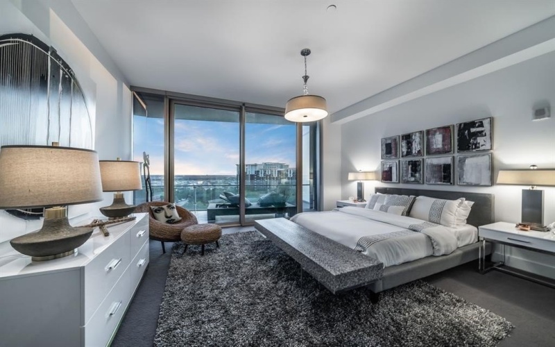 3130 N Harwood Street #1401, Dallas, TX 75201, 3 Bedrooms Bedrooms, ,3 BathroomsBathrooms,Residential,For Sale,3130 N Harwood Street,20795625