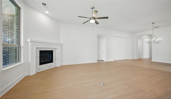 1109 El Sol Boulevard, Sherman, TX 75090, 4 Bedrooms Bedrooms, ,3 BathroomsBathrooms,Residential,For Sale,1109 El Sol Boulevard,20795629