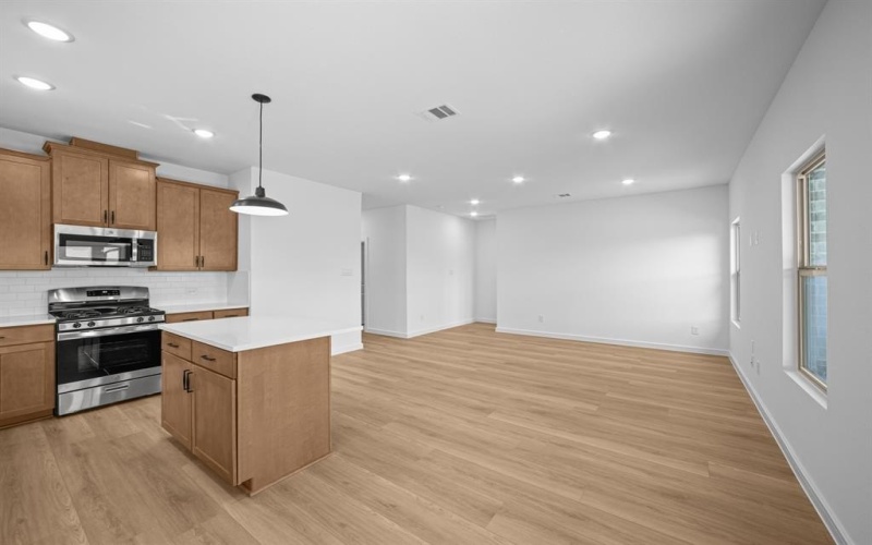 1229 Eagle Mountain Drive, Dallas, TX 75253, 3 Habitaciones Habitaciones , ,2 BañosBaños,Residential,En Venta,1229 Eagle Mountain Drive,20795686