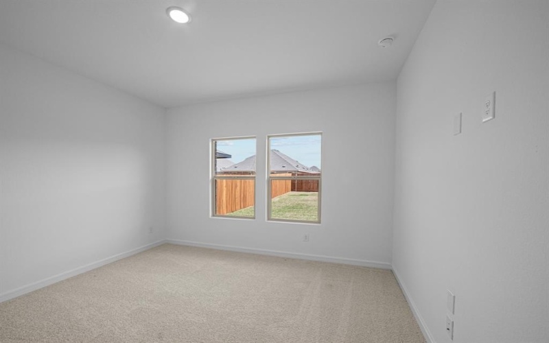 1229 Eagle Mountain Drive, Dallas, TX 75253, 3 Habitaciones Habitaciones , ,2 BañosBaños,Residential,En Venta,1229 Eagle Mountain Drive,20795686