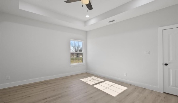 215 Sycamore Street, Hillsboro, TX 76645, 2 Bedrooms Bedrooms, ,2 BathroomsBathrooms,Residential,For Sale,215 Sycamore Street,20791495