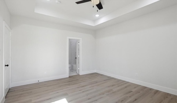 215 Sycamore Street, Hillsboro, TX 76645, 2 Bedrooms Bedrooms, ,2 BathroomsBathrooms,Residential,For Sale,215 Sycamore Street,20791495